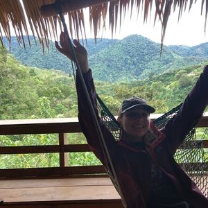 Meet your Posher, Clare